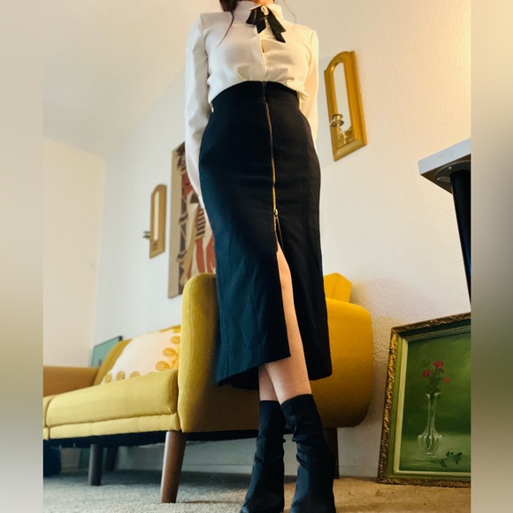 Vintage Midi Black High Waist Skirt Front Zipper Pure Wool Sz 6 - Picture 7 of 12